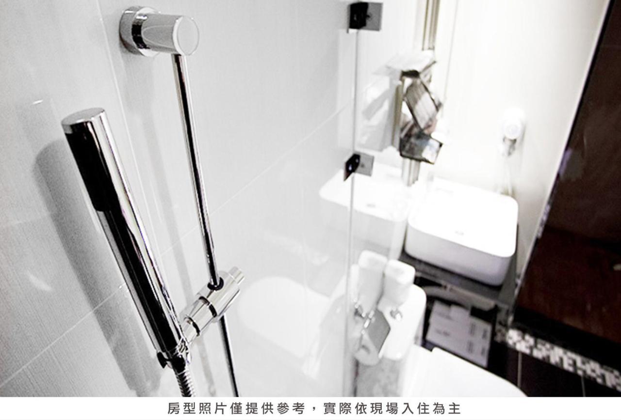รอยัล กรุ๊ป โฮเต็ล โฮ ยี บรั้นช์ Hotel เกาสง ภายนอก รูปภาพ